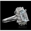 Image 2 : 14KT White Gold 3.96ct Aquamarine and Diamond Ring