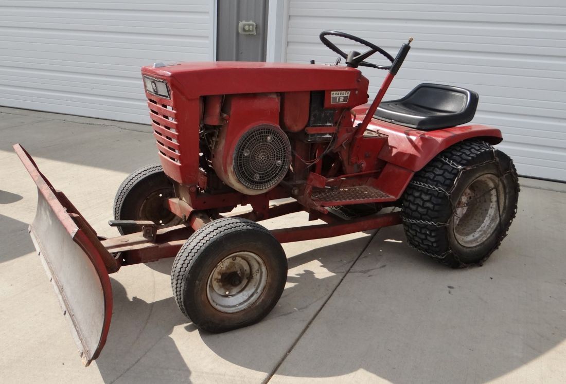 196870 Wheel Horse Charger 12 Model 17241 lawn tractor, 12 hp, hydro