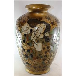 PORCELAIN 12" DECORATIVE VASE