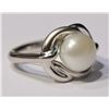 Image 2 : STERLING SILVER FRESHWATER PEARL RING