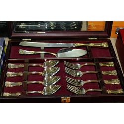 ROYAL ALBERT DESSERT FORK AND SPOON SET WITH