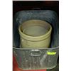 Image 1 : 2 AND 3 GALLON CROCKS WITH WASHTUB