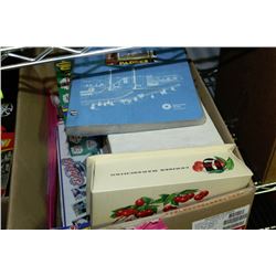 BOX OF FOOTBALL AND BASEBALL COLLECTABLE CARDS