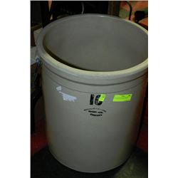 10 GALLON RED CLIFF CROCK