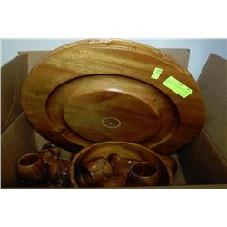 HAWAIN WOOD CARVED PLATTER SET