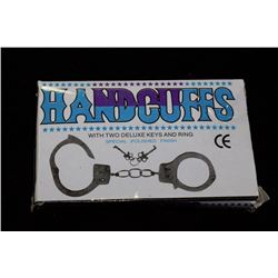 HANDCUFFS W/ TWO DELUXE KEYS AND RING