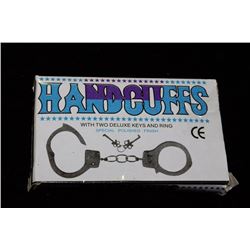 HANDCUFFS W/ TWO DELUXE KEYS AND RING