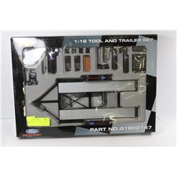 FORD RACING 1:18 TOOL & TRAILER SET