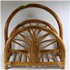 Image 1 : WICKER STYLE MAGAZINE RACK