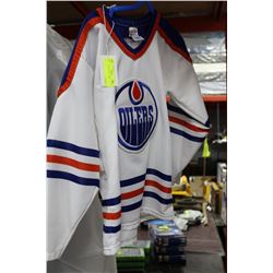 OILERS JERSEY SZ 5-7 YRS