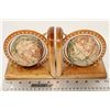 Image 1 : PAIR OF WOOD WORLD GLOBE BOOKENDS