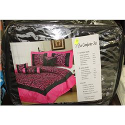 NEW ASHLEY TAYLOR BLACK AND GREY KING SIZE COMFORTER SET