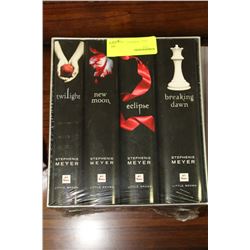 TWILIGHT BOOK SET