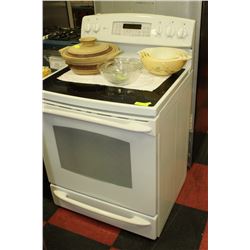 GE PROFILE WHITE CERAMIC TOP STOVE