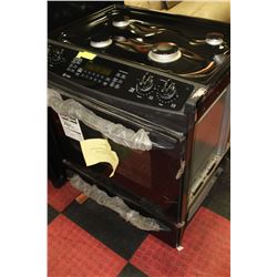 GE PROFILE 4 BURNER TOP ELECTRIC STOVE