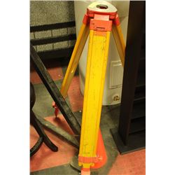 COMMERCIAL GRADE SURVEY TRIPOD