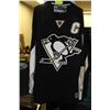 Image 1 : SIDNEY CROSBY XXL OFFICIAL NHL HOCKEY