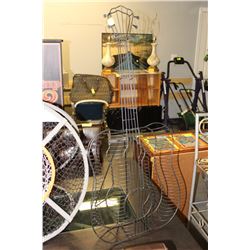 GUITAR CD HOLDER 38" TALL