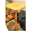 Image 1 : CHESS BOARD WOODEN TABLE