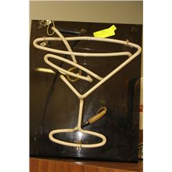 NEON LIGHT COCKTAIL GLASS SIGN