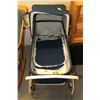Image 1 : VINTAGE BABY CARRIAGE