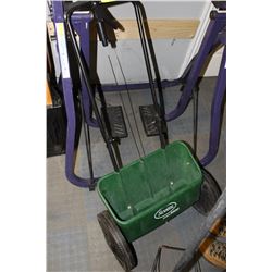 GREEN SCOTTS FERTALIZER SPREADER