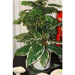 ARTIFICIAL PLANT ON BLACK METAL PLANT STAND WITH