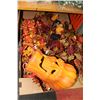 Image 1 : BOX W/AUTUMN $ HALLOWEEN DECOR