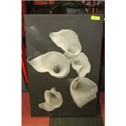 LARGE BLACK & WHITE LILY PICTURE ON CANVAS