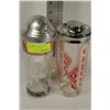 Image 1 : PAIR OF VINTAGE COCKTAIL SHAKERS