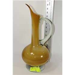 ART GLASS PITCHER