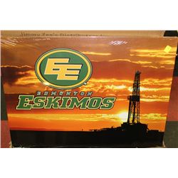 EDMONTON ESKIMOS OIL RIG ILLUMINATED