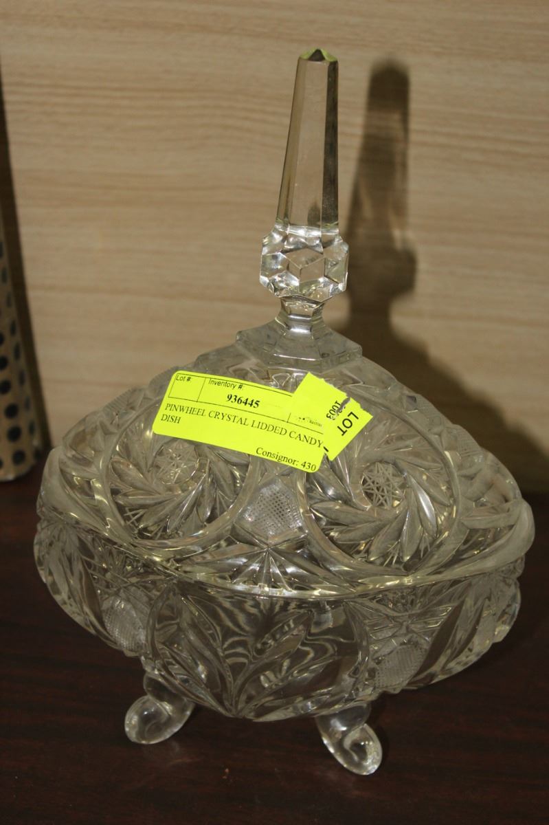 PINWHEEL CRYSTAL LIDDED CANDY DISH
