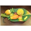 Image 1 : WOODEN TROPICAL FRUIT CENTERPIECE