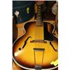 Image 1 : 1940'S STEWART WONDERTONE ARCH TOP ACOUSTIC