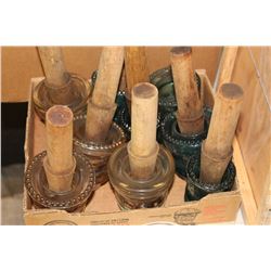 SET 8 ANTIQUE GLASS INSULATORS, 4BLUE 4CLEAR