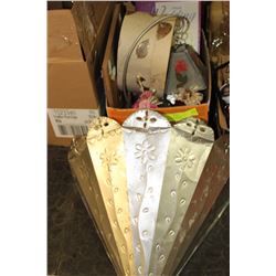 BOX OF COLLECTIBLES & DECORATIONS INCLUDING