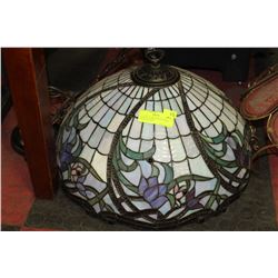 STAINED GLASS TIFFANY STYLE HANGING LAMP