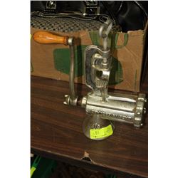 VINTAGE MEAT GRINDER MADE IN ENGLAND