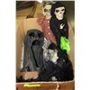 Image 1 : BOX W/ HALLOWEEN DECORATIONS INCL.