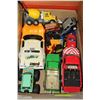 Image 1 : BOX W/ DIE CAST CARS & TRUCKS