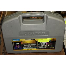 DELUXE MICROSCOPE SET