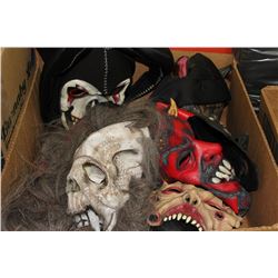 BOX W/10 CREEPY HALLOWEEN MASKS