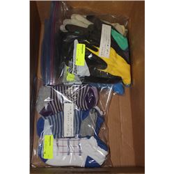 BOX W 2 PKS OF GARDEN GLOVES AND 1 PK OF LADIES