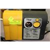Image 1 : PORTABLE CAR AIR COMPRESSOR