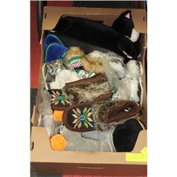 LARGE BOX OF NEW LADIES AND CHILDRENS SLIPPERS AND