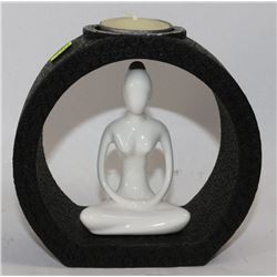 POLYRESIN CANDLE HOLDER