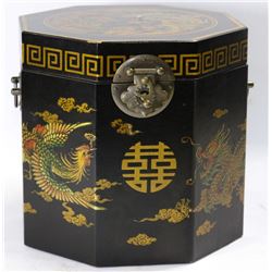 VINTAGE JEWELLERY BOX W/ MIRROR