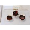 Image 2 : 10KT GOLD GARNET EARRINGS & PENDANT SET