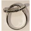 Image 2 : STERLING SILVER BLACK & WHITE CUBIC ZIRCONIA RING